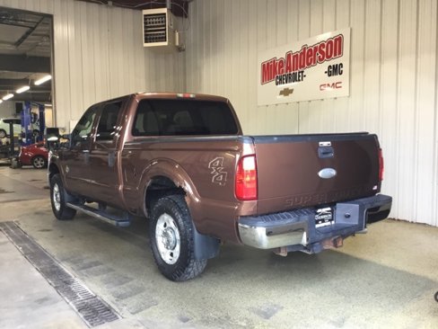 Used 2011 Ford F250 XLT w/ Chrome Pkg image 3