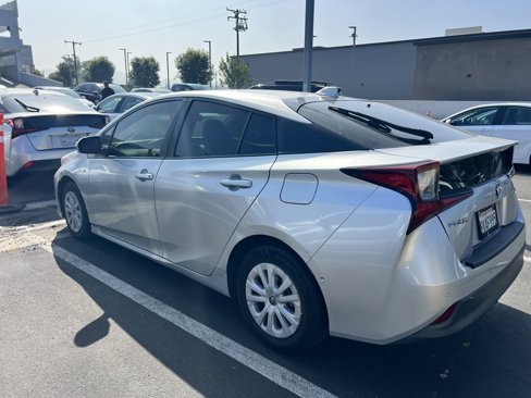 Used 2021 Toyota Prius LE w/ Carpet Mat Package (TMS) image 5