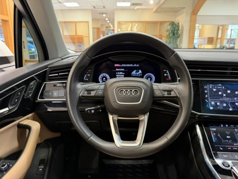 Used 2023 Audi Q7 2.0T Premium image 8