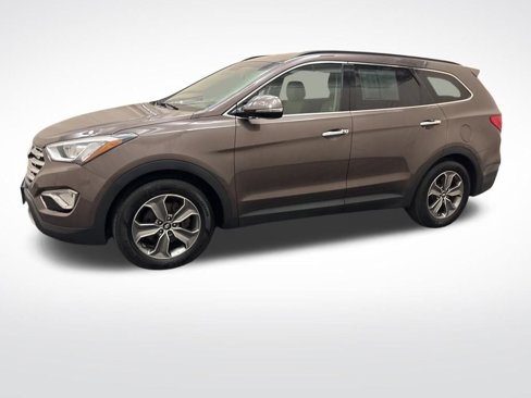Used 2014 Hyundai Santa Fe GLS image 9