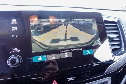 Used 2019 Honda Pilot Touring image 19