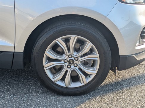 Used 2023 Ford Edge Titanium image 11