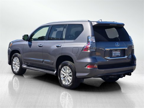 Used 2017 Lexus GX 460 image 6