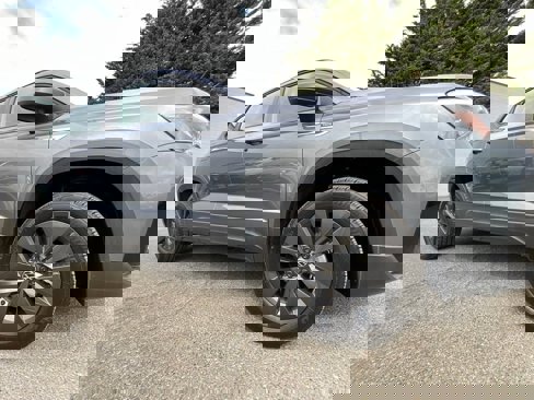 Certified 2024 Volkswagen Taos S image 9