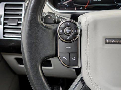 Used 2016 Land Rover Range Rover Supercharged image 36