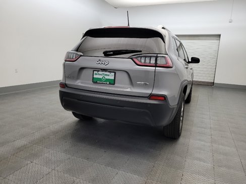 Used 2020 Jeep Cherokee Latitude Plus w/ Cold Weather Group image 7