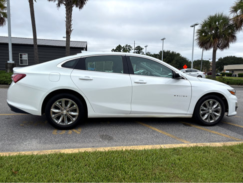 Used 2021 Chevrolet Malibu LT image 19