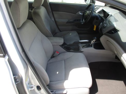 Used 2012 Honda Civic Hybrid Sedan image 24