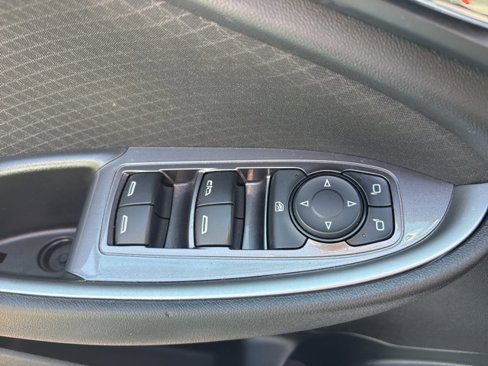 Used 2023 Chevrolet Malibu LT image 14