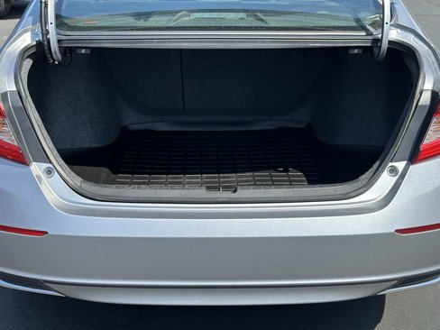 Used 2019 Honda Accord EX-L image 15