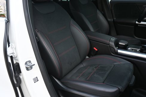 Used 2023 Mercedes-Benz GLA 250 4MATIC image 33