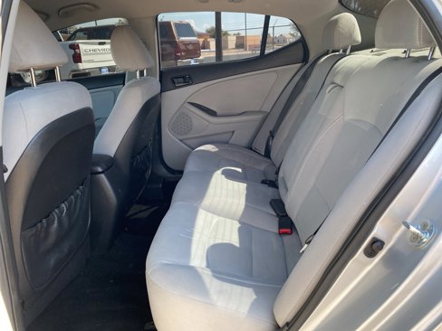 Used 2015 Kia Optima LX image 17
