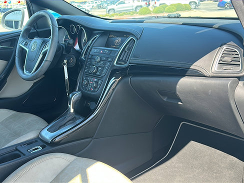 Used 2016 Buick Cascada Premium image 18