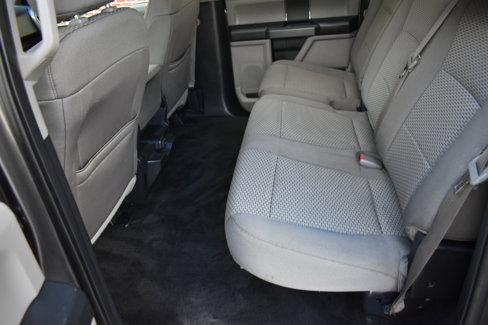 Used 2015 Ford F150 XLT image 26