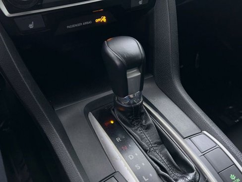 Used 2020 Honda Civic EX image 19