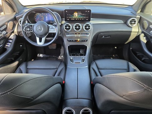 Used 2022 Mercedes-Benz GLC 300 4MATIC image 25