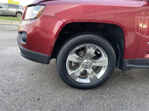 Used 2017 Jeep Compass Sport w/ Power Value Group image 8
