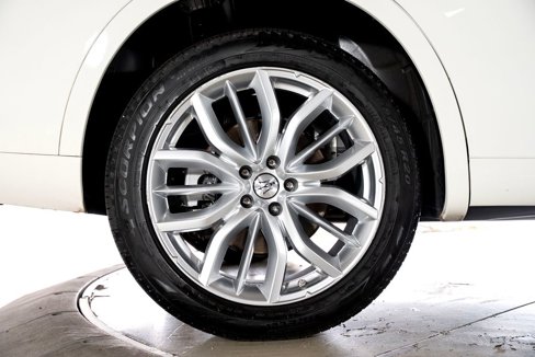 Used 2022 Maserati Levante GT image 14