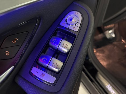Certified 2022 Mercedes-Benz GLC 300 image 13