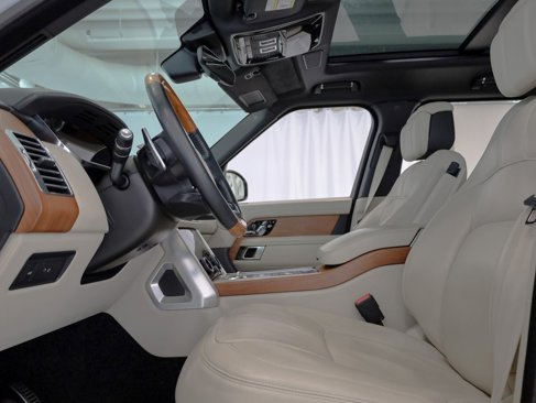 Used 2020 Land Rover Range Rover Autobiography image 30