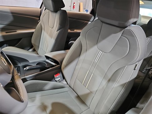 New 2025 Hyundai Elantra Sport image 14