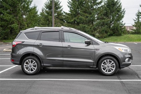Used 2017 Ford Escape SE image 4