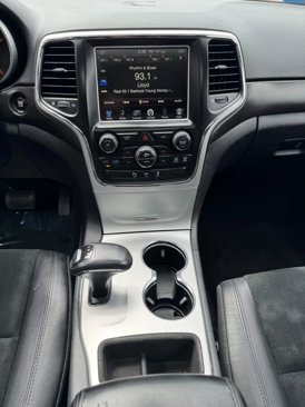 Used 2015 Jeep Grand Cherokee Altitude image 32