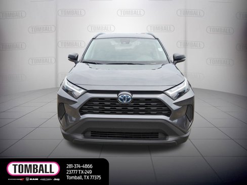 Used 2024 Toyota RAV4 LE image 2