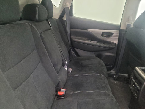 Used 2016 Nissan Murano S image 19