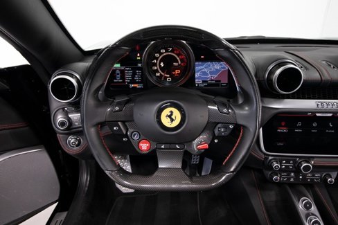 Used 2020 Ferrari Portofino image 26