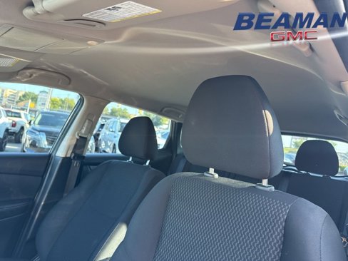 Used 2021 Nissan Rogue Sport S image 20
