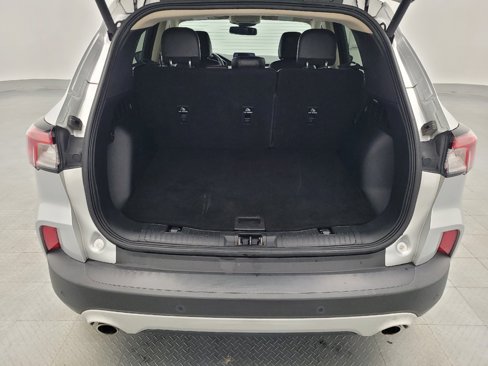 Used 2020 Ford Escape Titanium image 29