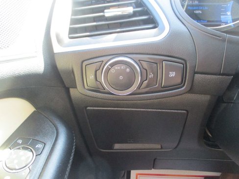 Used 2024 Ford Edge SE image 14