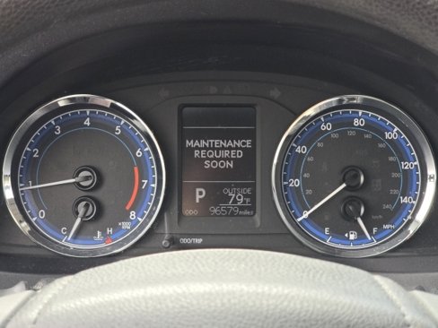 Used 2017 Toyota Corolla L image 17