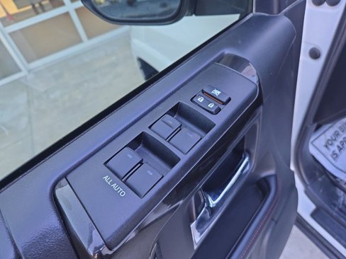 Used 2019 Toyota 4Runner TRD Off-Road image 13