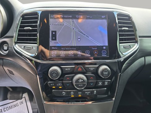 Used 2019 Jeep Grand Cherokee Altitude image 51