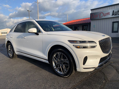 Used 2023 Genesis GV70 2.5T w/ Advanced Package image 3