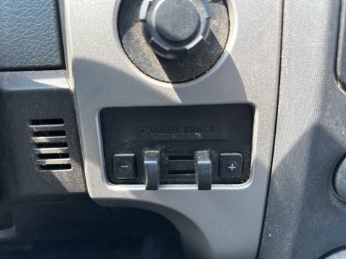 Used 2014 Ford F150 XLT w/ Equipment Group 302A Luxury image 18