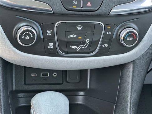 Certified 2023 Chevrolet Equinox LS w/ LPO, Floor Liner Package image 34