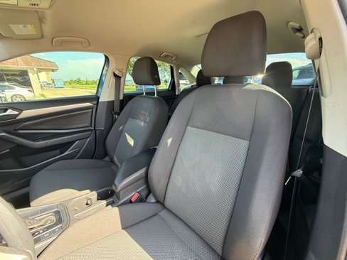 Used 2019 Volkswagen Jetta S w/ Driver Assistance Package image 16