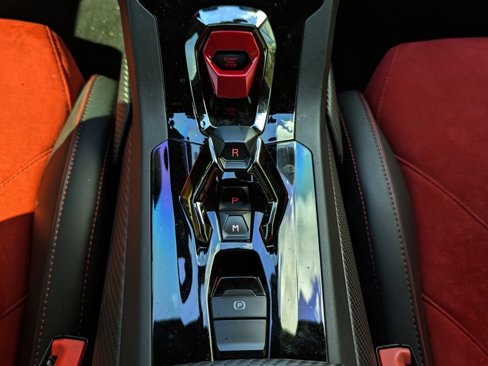 Used 2020 Lamborghini Huracan EVO image 26