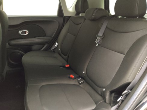 Used 2016 Kia Soul image 18