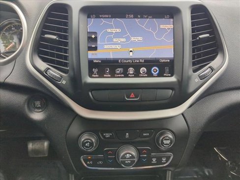 Used 2014 Jeep Cherokee Limited image 12