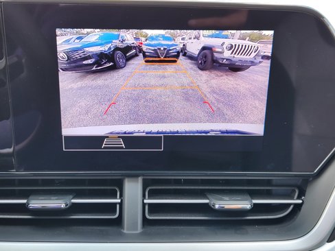 Used 2025 Chevrolet Trax LS image 13