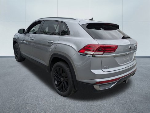 Used 2022 Volkswagen Atlas Cross Sport SE image 5