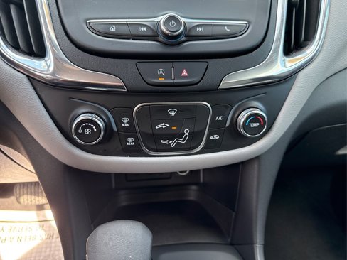 Used 2024 Chevrolet Equinox LS w/ LS Convenience Package image 29