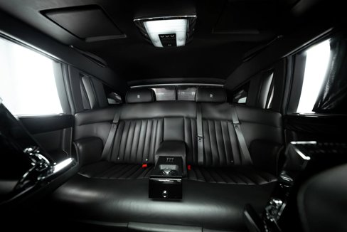 Used 2007 Rolls-Royce Phantom Sedan image 19