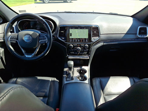 Used 2022 Jeep Grand Cherokee Limited image 15