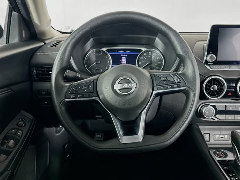 Used 2024 Nissan Sentra SV image 17