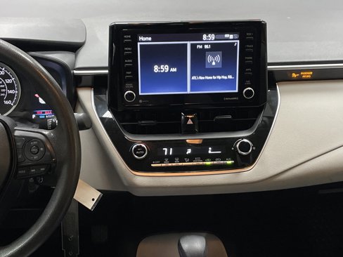 Certified 2022 Toyota Corolla LE image 31